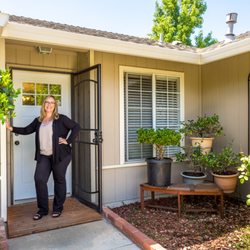 Jenn Sloan - Realtor - Venture Properties