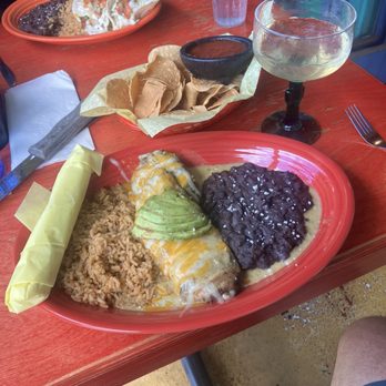 Fred's Mexican Cafe - Monterey Chicken, Rice and Black Beans, Flour Tortillas and a Cadillac Margi! - Mexican Near Me - Kihei, Hawaii Fred's Mexican Cafe - Monterey Chicken, Rice and Black Beans, Flour Tortillas and a Cadillac Margi! - Mexican Near Me - Kihei, Hawaii