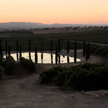 Pear Valley - Wineries Near Me - Paso Robles, California Pear Valley - Wineries Near Me - Paso Robles, California