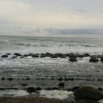 Bowling Ball Beach - Beaches Near Me - Point Arena, California
