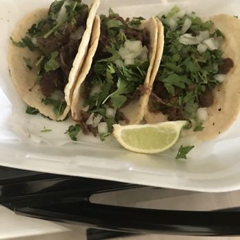 Mis Antojitos Mexicanos - Street Tacos - Food Trucks Near Me - Brandon, Florida