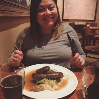 The House On Parliament - Enjoying my first bangers and mash! - British Near Me - Toronto, Ontario
