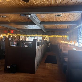 Brown Derby Wood Fired Steakhouse - American Near Me - Streetsboro, Ohio