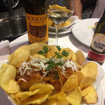 Castro Restaurante - Bacalhau a Minhota - Portuguese Near Me - Lisbon, 11