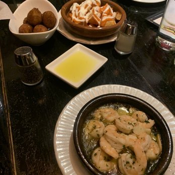 Bodega Spanish Tapas & Lounge - Patatas Bravas, Croquetas De Pollo, and Camarones A La Plancha - Tapas Bars Near Me - Washington, DC, District of Columbia Bodega Spanish Tapas & Lounge - Patatas Bravas, Croquetas De Pollo, and Camarones A La Plancha - Tapas Bars Near Me - Washington, DC, District of Columbia