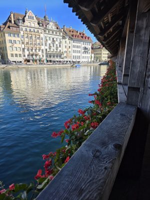 Chapel Bridge by null