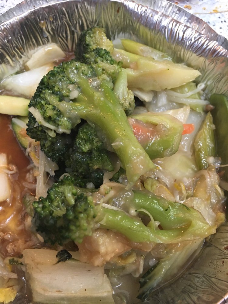 GINGER BEEF EXPRESS Updated October 2024 5420 Falsbridge Drive NE