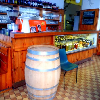 Weinschenke - Inside Weinschenke - Austrian Near Me - Vienna, 9