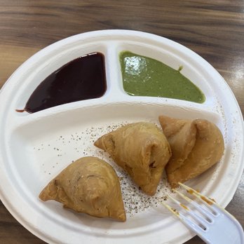 Honest - Orlando - Samosa (2 pcs) - Indian Near Me - Orlando, Florida Honest - Orlando - Samosa (2 pcs) - Indian Near Me - Orlando, Florida
