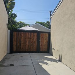 Upgraded to the thicker steel, and it was worth every penny. Upgraded to the thicker steel, and it was worth every penny.