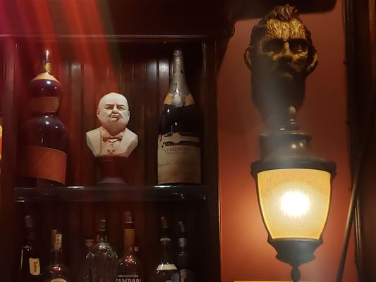 Winston's Pub & Patio by null