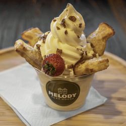 Melody Boba House - Mini Taiyaki with Ice Cream