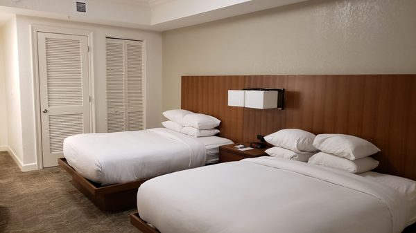 Download Pensacola beach hilton 3 suite For Android