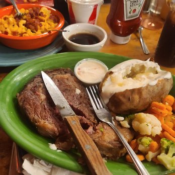 Outpost Cafe - Prime rib dinner! Mac n cheese appetizer. - American Near Me - Oak Hills, California