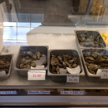 Taylor Shellfish Farms - oyster selection - Seafood Markets Near Me - Bow, Washington Taylor Shellfish Farms - oyster selection - Seafood Markets Near Me - Bow, Washington
