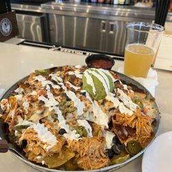 Johnny Blacks Public House - I love shredded meats with nachos over bits, Johnny blacks still has shredded meats.
