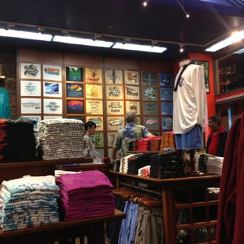 Crazy Shirts - Men's Clothing Near Me - Honolulu, Hawaii