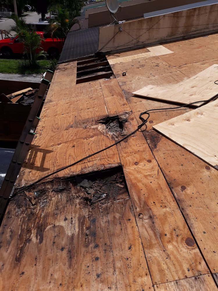 Slide of Alex Roofing