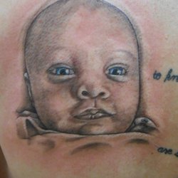 Electric Zombie Tattoo and Piercing - Dan Thomson