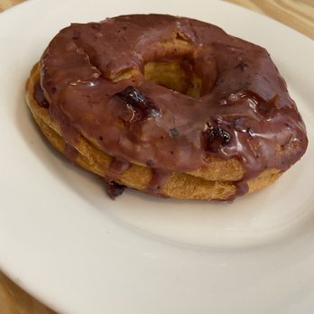 William's Coffee Co - Blueberry cronut - Coffee & Tea Near Me - Phoenix, Arizona