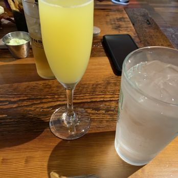 Pensive Distilling - Mimosas - Cocktail Bars Near Me - Newport, Kentucky