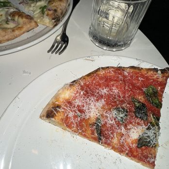 Alberta's Pizza - Pizza Near Me - Pittsburgh, Pennsylvania Alberta's Pizza - Pizza Near Me - Pittsburgh, Pennsylvania