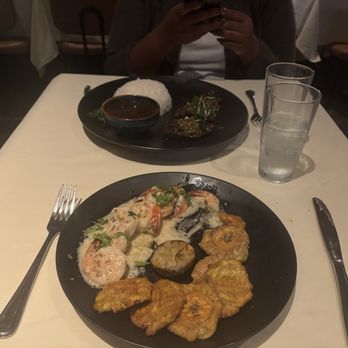 Dulce - Churasco & Camarones Al Ajillo - Dominican Near Me - New York, New York
