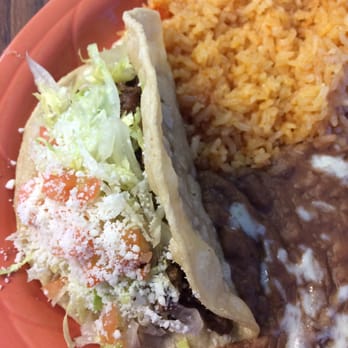 El Rosal - Beef taco- yummy! - Mexican Near Me - Modesto, California