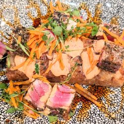 The Burrow TC - Ahi Tuna entree