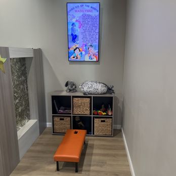 100% Chiropractic - Hermosa Beach - you can bring your kids to readjusted! - Chiropractors Near Me - Hermosa Beach, California