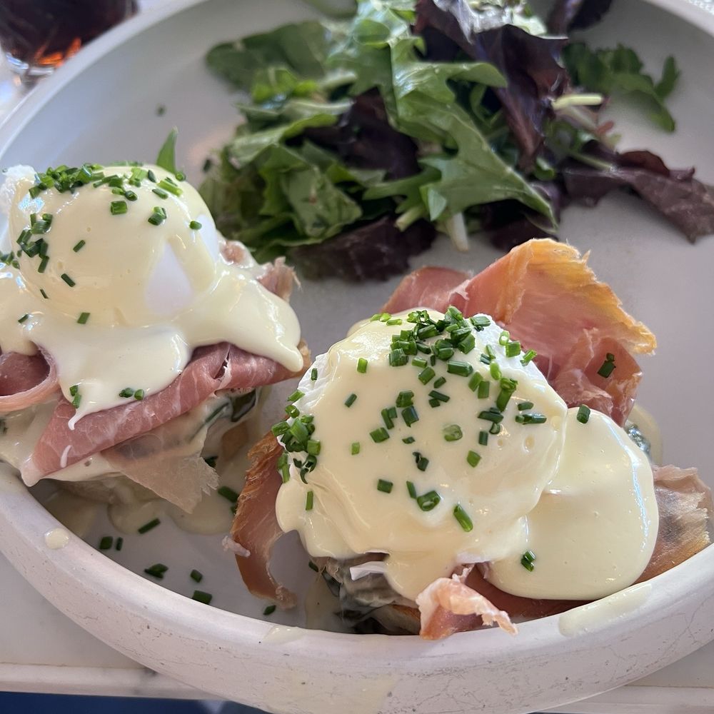 The Pembroke - Benedict with prosciutto (sooo much prosciutto). - New American Near Me - Washington, DC, District of Columbia The Pembroke - Benedict with prosciutto (sooo much prosciutto). - New American Near Me - Washington, DC, District of Columbia