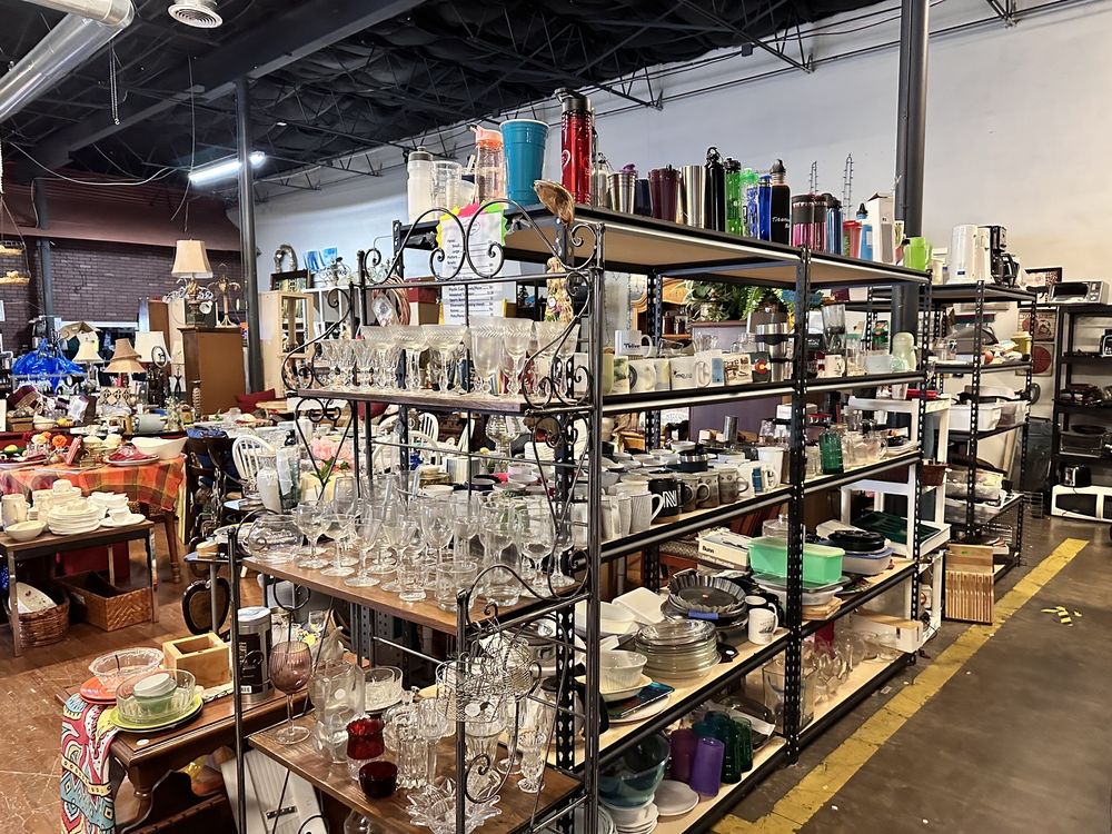 SIMPLY GRACE THRIFT STORE Updated October 2024 22 Photos 580 W