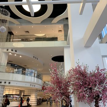TriNoma - Food court - Shopping Centers Near Me - Quezon City, NCR TriNoma - Food court - Shopping Centers Near Me - Quezon City, NCR