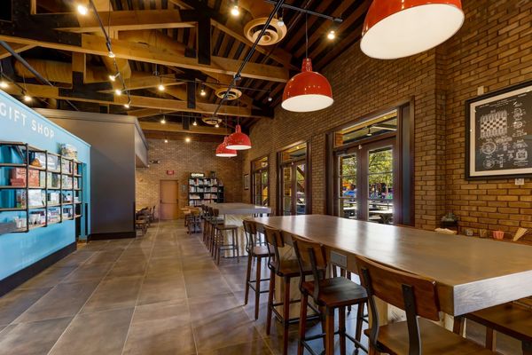 Snakes & Lattes Tempe by null