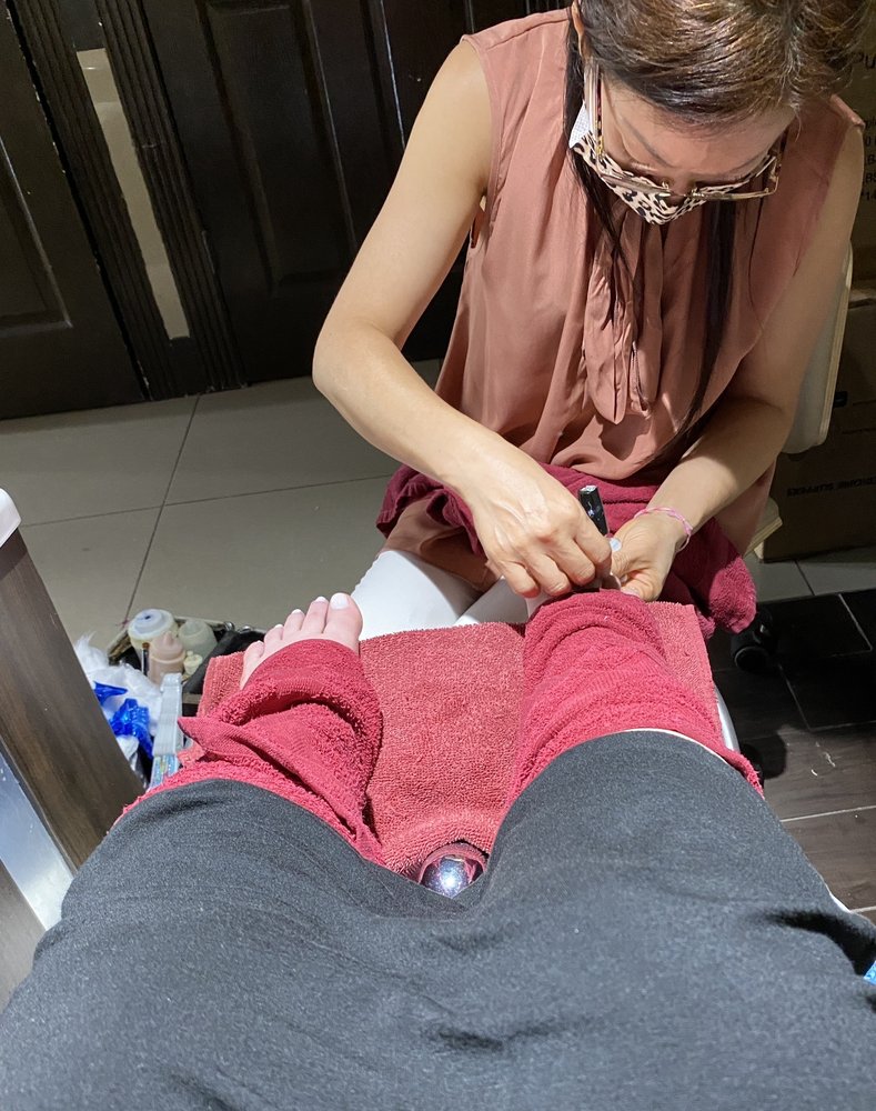 Nail Depot Sawgrass Logo