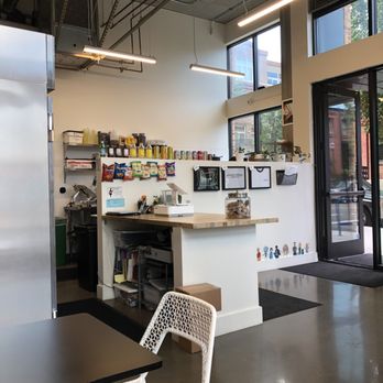 Break Bread - Pearl - Inside the shop. So cute! - Delis Near Me - Portland, Oregon Break Bread - Pearl - Inside the shop. So cute! - Delis Near Me - Portland, Oregon