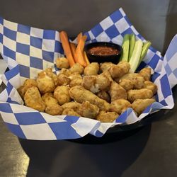 Hot Pockets Sports Bar - Cheese Curds