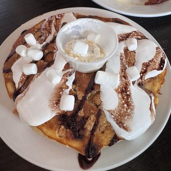 Le Peep - Salad Near Me - Omaha, Nebraska Le Peep - Salad Near Me - Omaha, Nebraska