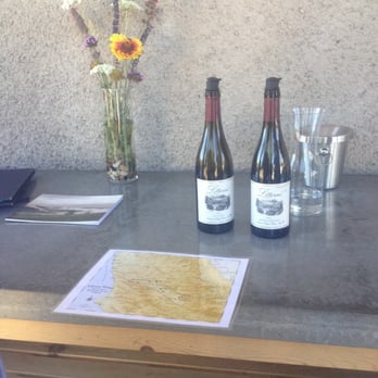 Littorai Wines - Yum - Wine Tasting Room Near Me - Sebastopol, California