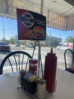 Steak 'n Shake by null