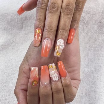 Spring Nails - Nail Salons Near Me - Fremont, California