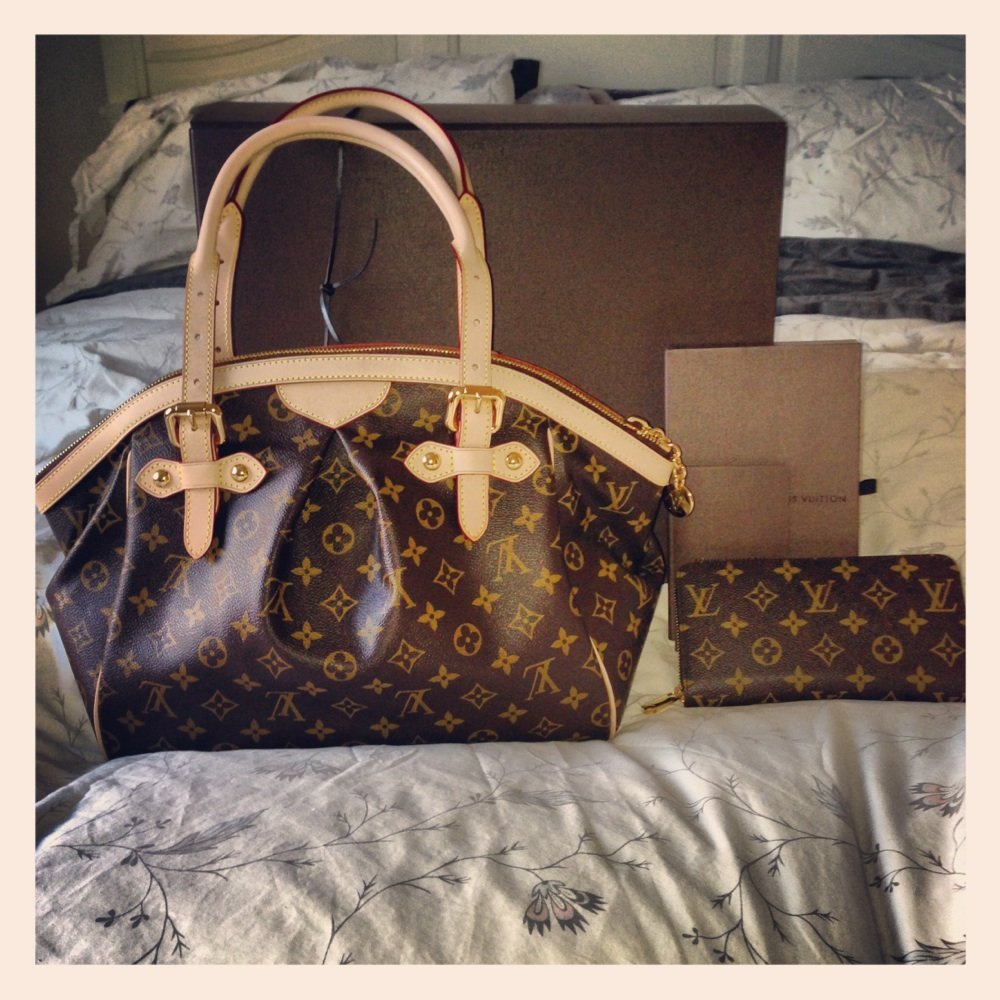Louis Vuitton - Thanks for the help Tammy! And thanks to Pinky for the gifts! - Leather Goods Near Me - Costa Mesa, California Louis Vuitton - Thanks for the help Tammy! And thanks to Pinky for the gifts! - Leather Goods Near Me - Costa Mesa, California