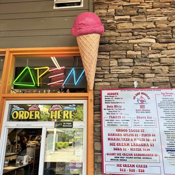 On Any Sundae - Counter - Ice Cream & Frozen Yogurt Near Me - Salem, Oregon