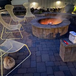 Cottages On River Road - S'more was waiting for us to enjoy some s'mores with her!
