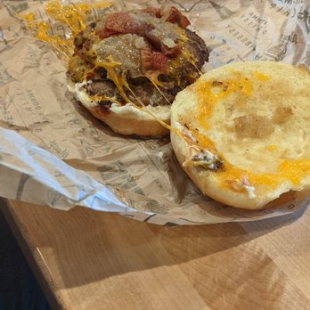 Wayback Burgers - American Near Me - Woodbridge, Virginia
