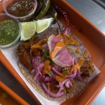 Esse Taco - Pollo a la plancha - Tacos Near Me - Brooklyn, New York Esse Taco - Pollo a la plancha - Tacos Near Me - Brooklyn, New York