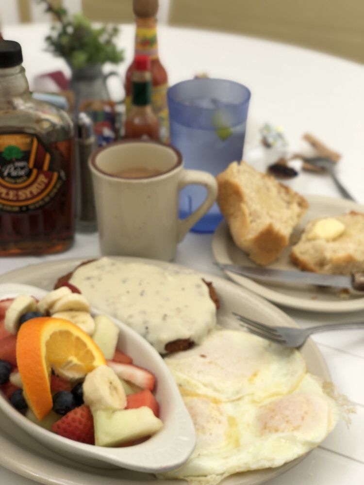 GOLDEN EGG CAFE 179 Photos & 345 Reviews 2009 E Main St, Ventura