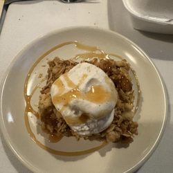 Club 1201 - Caramel apple crumb bar