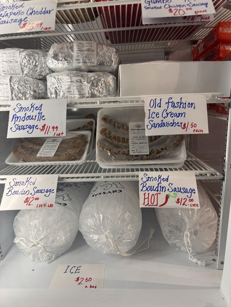 K T's Smokehouse BBQ and Catering Logo