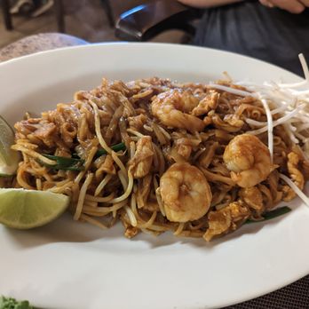Chatthai Bistro - Pad Thai (no peanuts) - Thai Near Me - Pahrump, Nevada